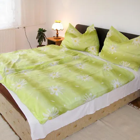 Holiday home Holiday Fekete